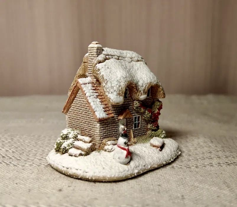 Świąteczny Kolekcjonerski Lilliput Lane Anglia Domek figurka miniatura