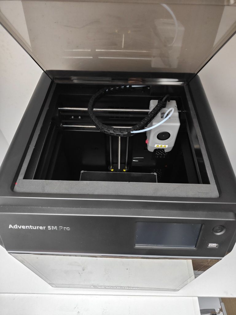Impressora 3D FlashFire adventurer 5m pro