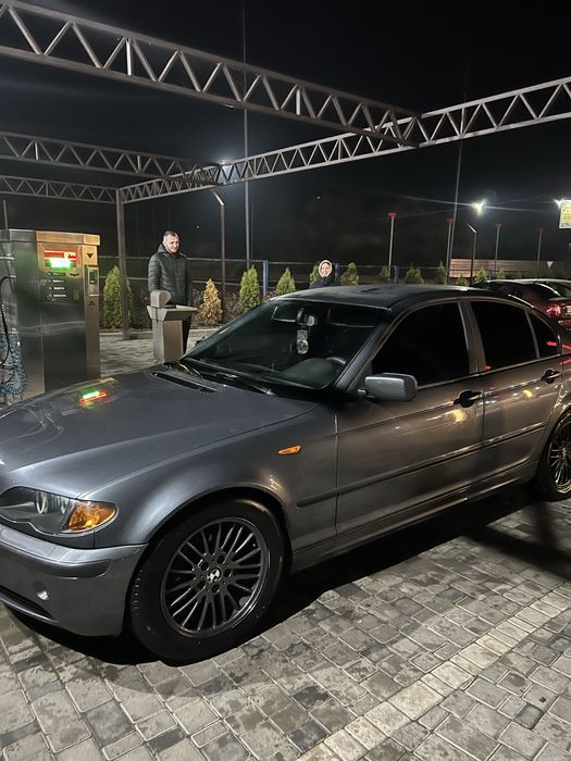 Bmw.    e46.   2,0D