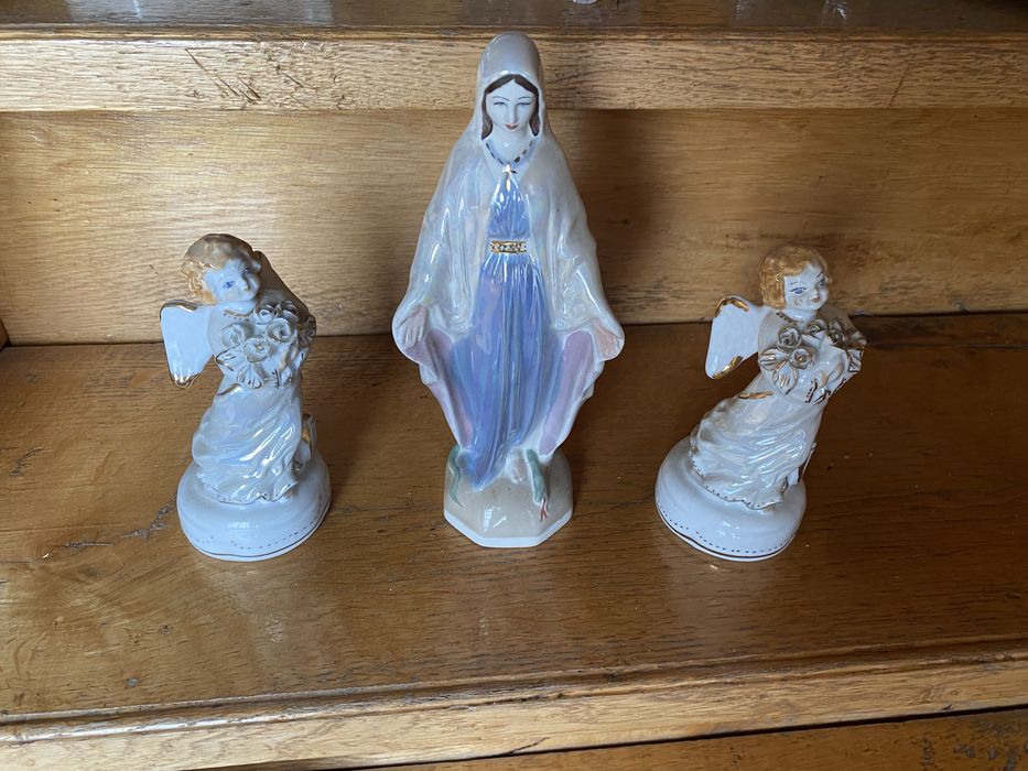 Статуетки фарфорові, керамічні, кришталеві