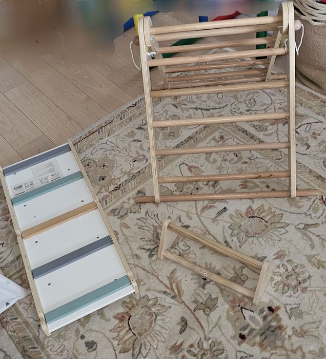 Drewniany plac zabaw- drabinka + ścianka wspinaczkowa+ równoważnia