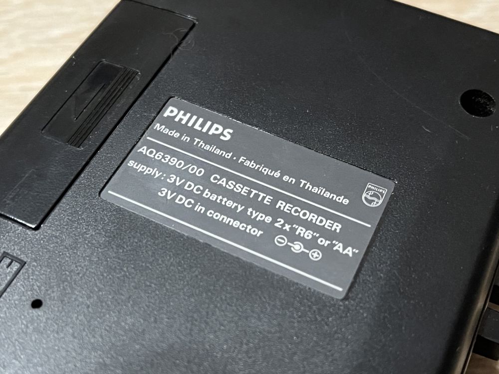 Касетний диктофон Philips AQ 6390 та касети Новий, потребує сервісу