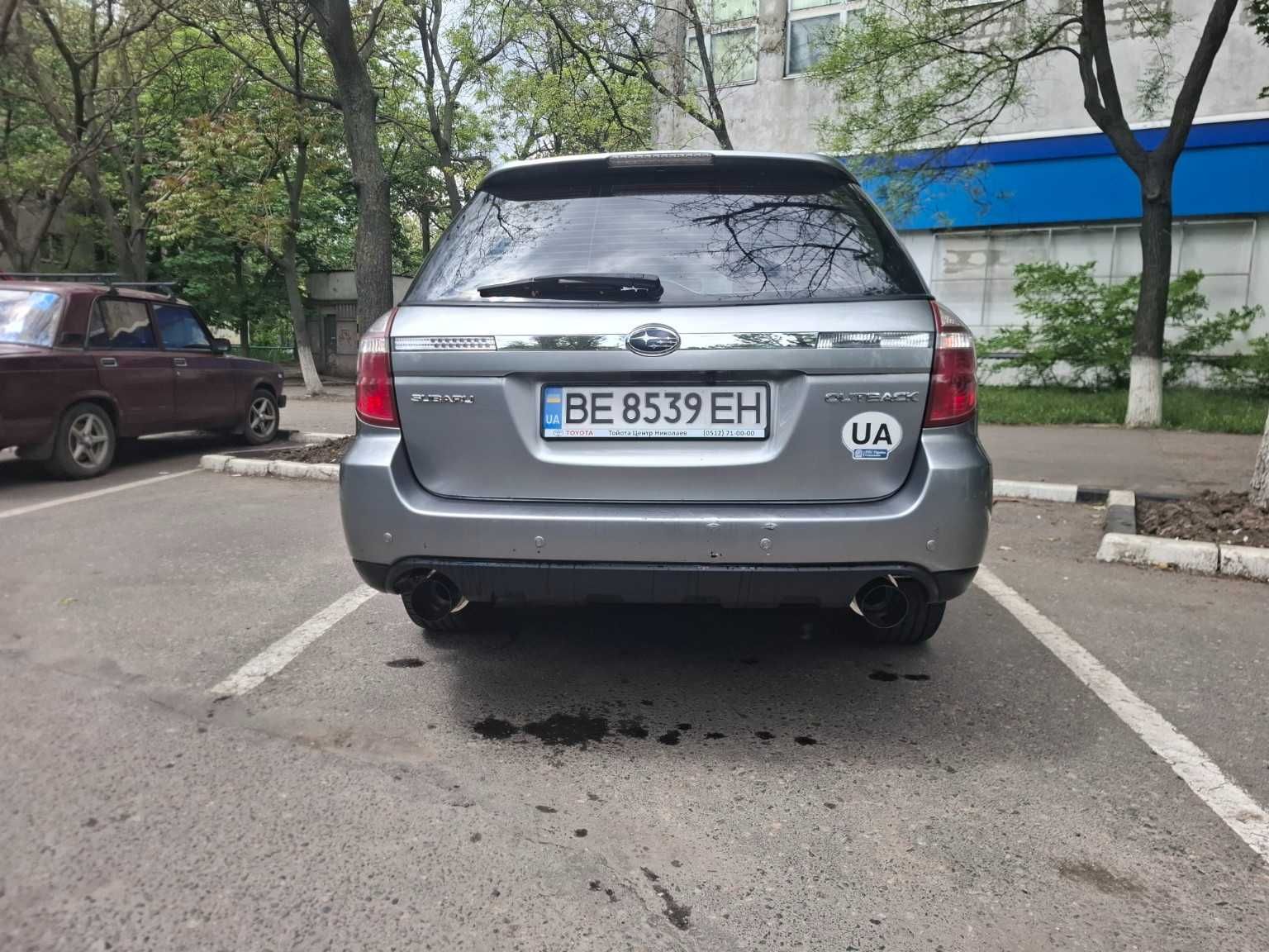 Subaru Outback 3.0R H6 2006