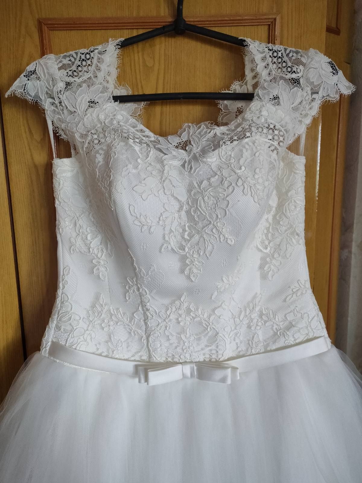 Платье свадебное 40-44 размер