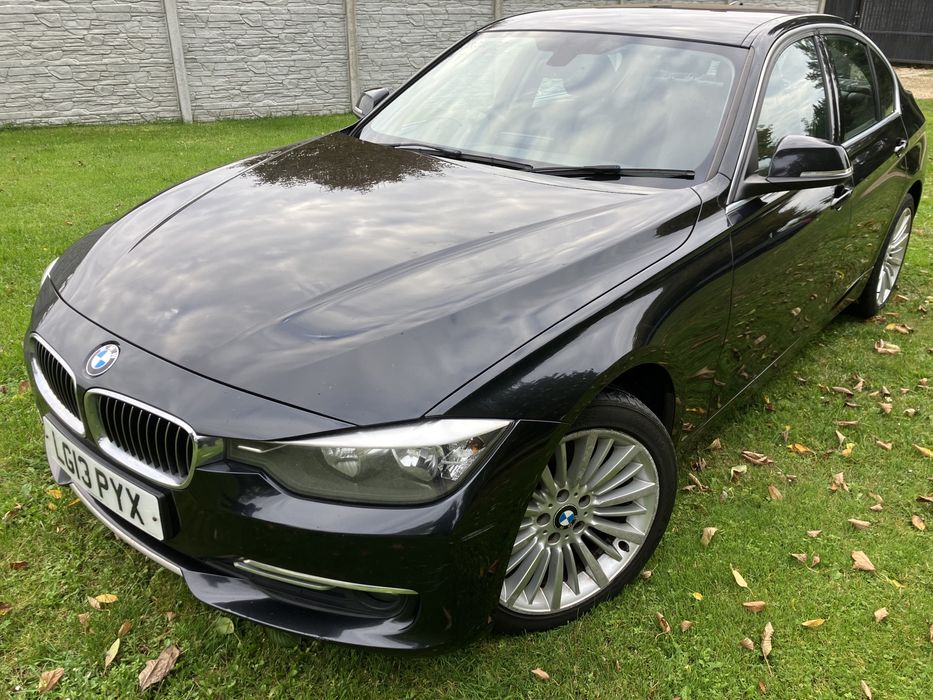 BMW f30 - Black Sapphire Metallic 475 - anglik