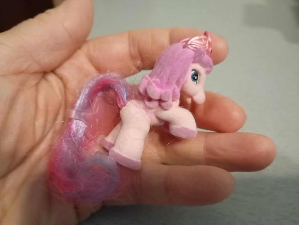 Unicórnios miniaturas