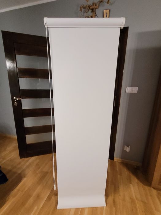 Roleta okienna 57×180cm