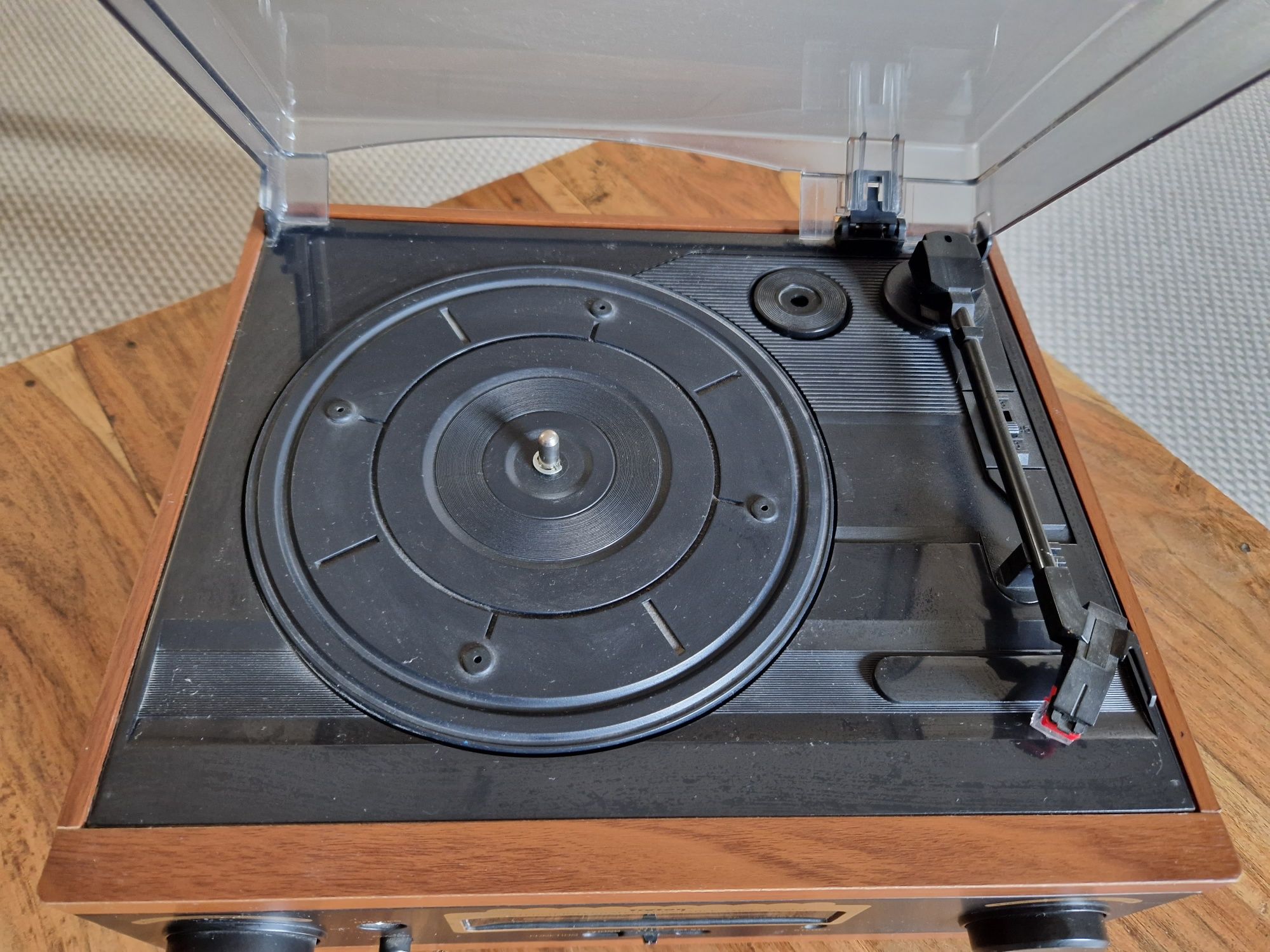 Gramofon Treton z radiem, radio vintage retro