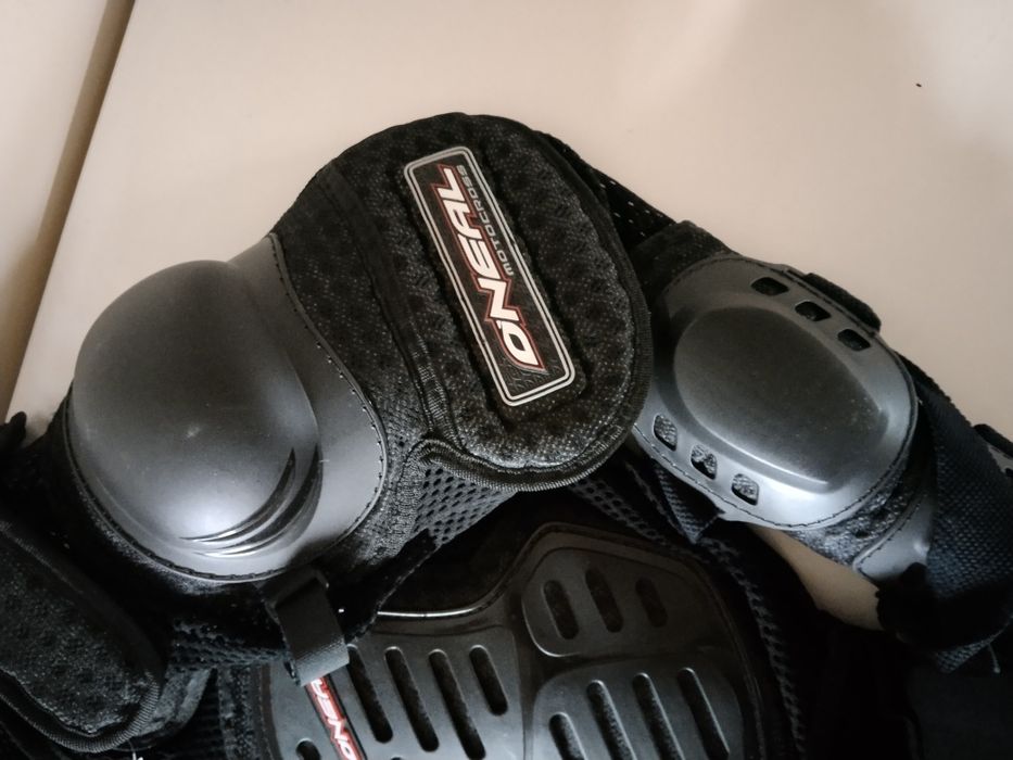 Zbroja żółwik ONEAL rozmiar L/XL jak nowa