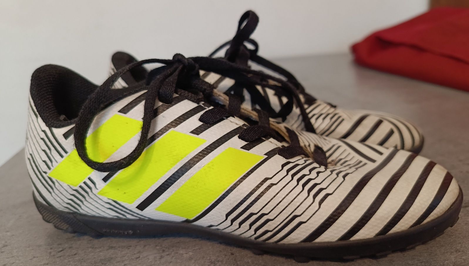 Buty piłkarskie Adidas Nemezis 17.4 rozm. 31,5