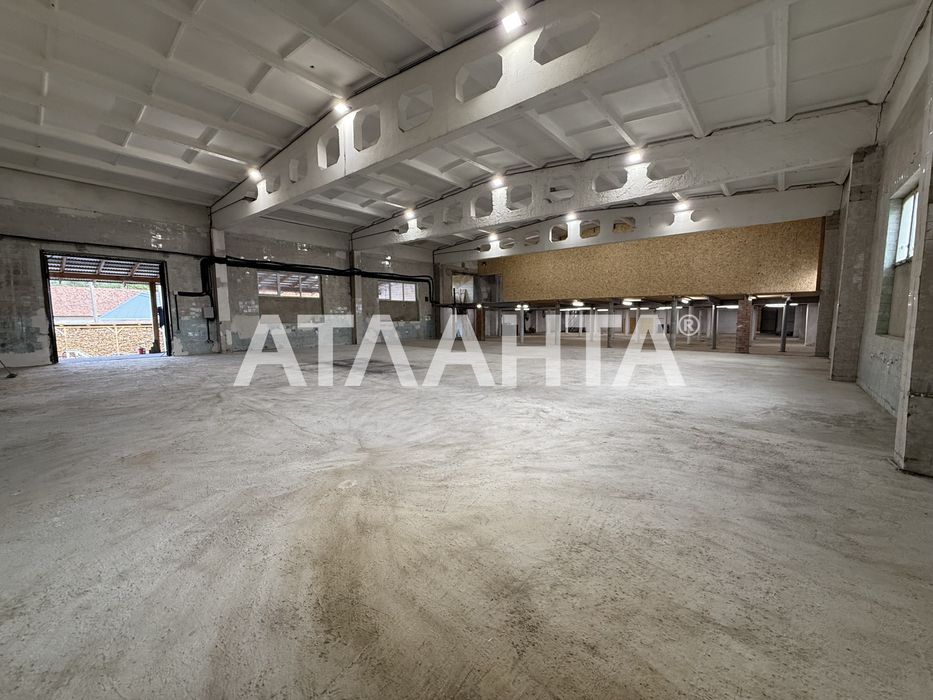 Оренда складів великих площ, є офісні, жилі та комерц приміщ