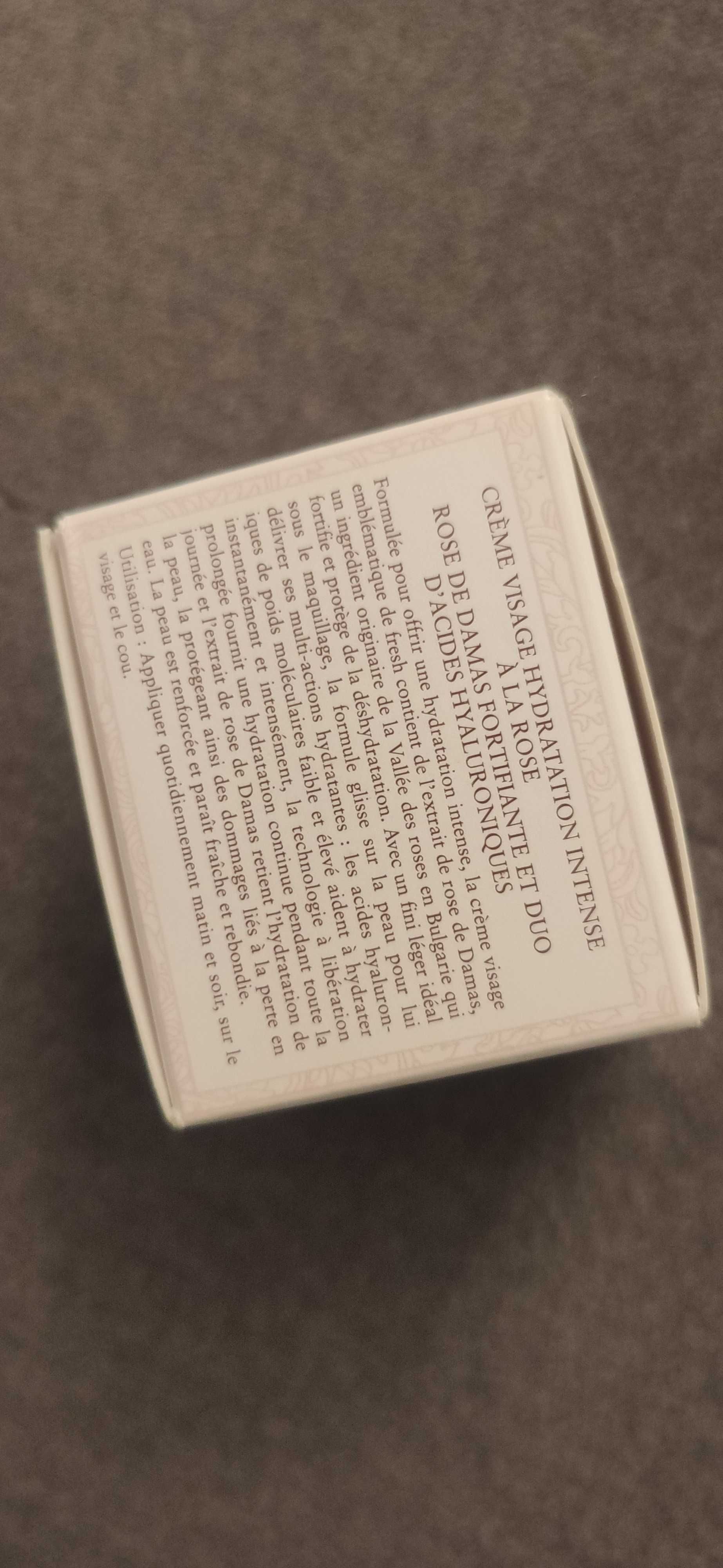 Nowy krem FRESH Rose Face Cream - z kwasem hialuronowym Sephora 15 ml