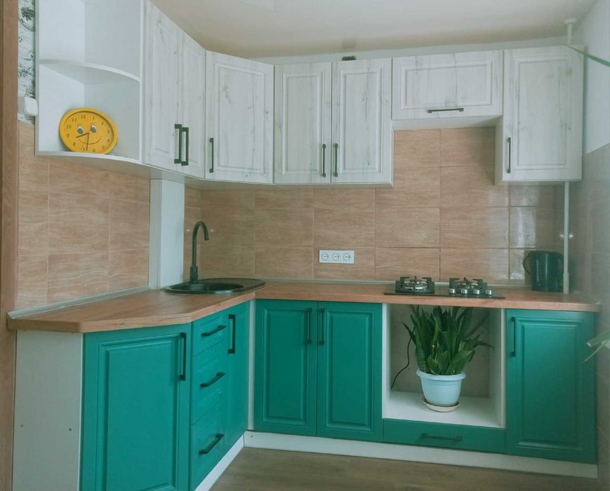 Продам двухкомнатную квартиру с ремонтом мебелью и техникой