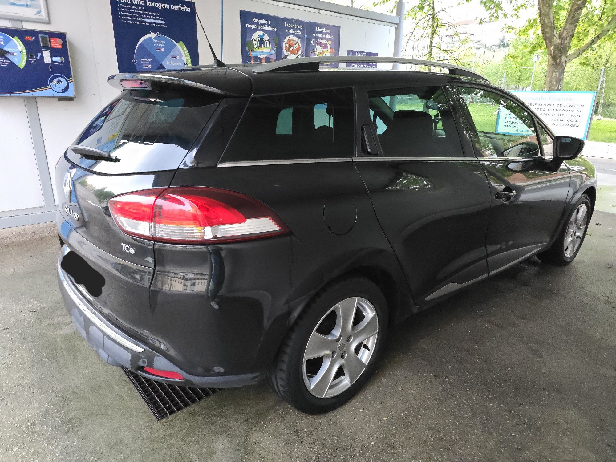 Renault Clio SportsTourer Bose Edition 0.9 TCE 2015 90cv 184000km  -