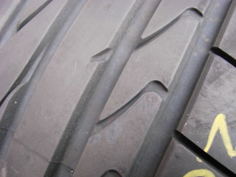 255 45 r 20 Bridgestone