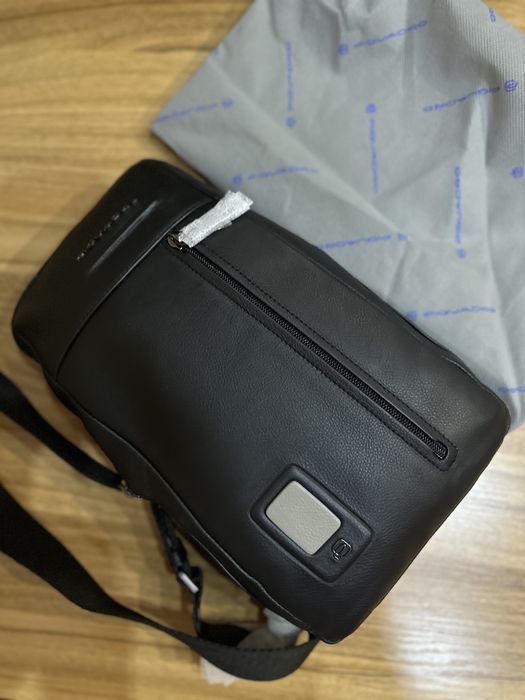 Сумка Piquadro ,італійська сумка,натуральна шкіра