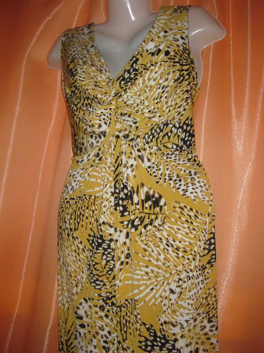 Шикарна приталена еластична сукня сарафан довга дуже великий розмір