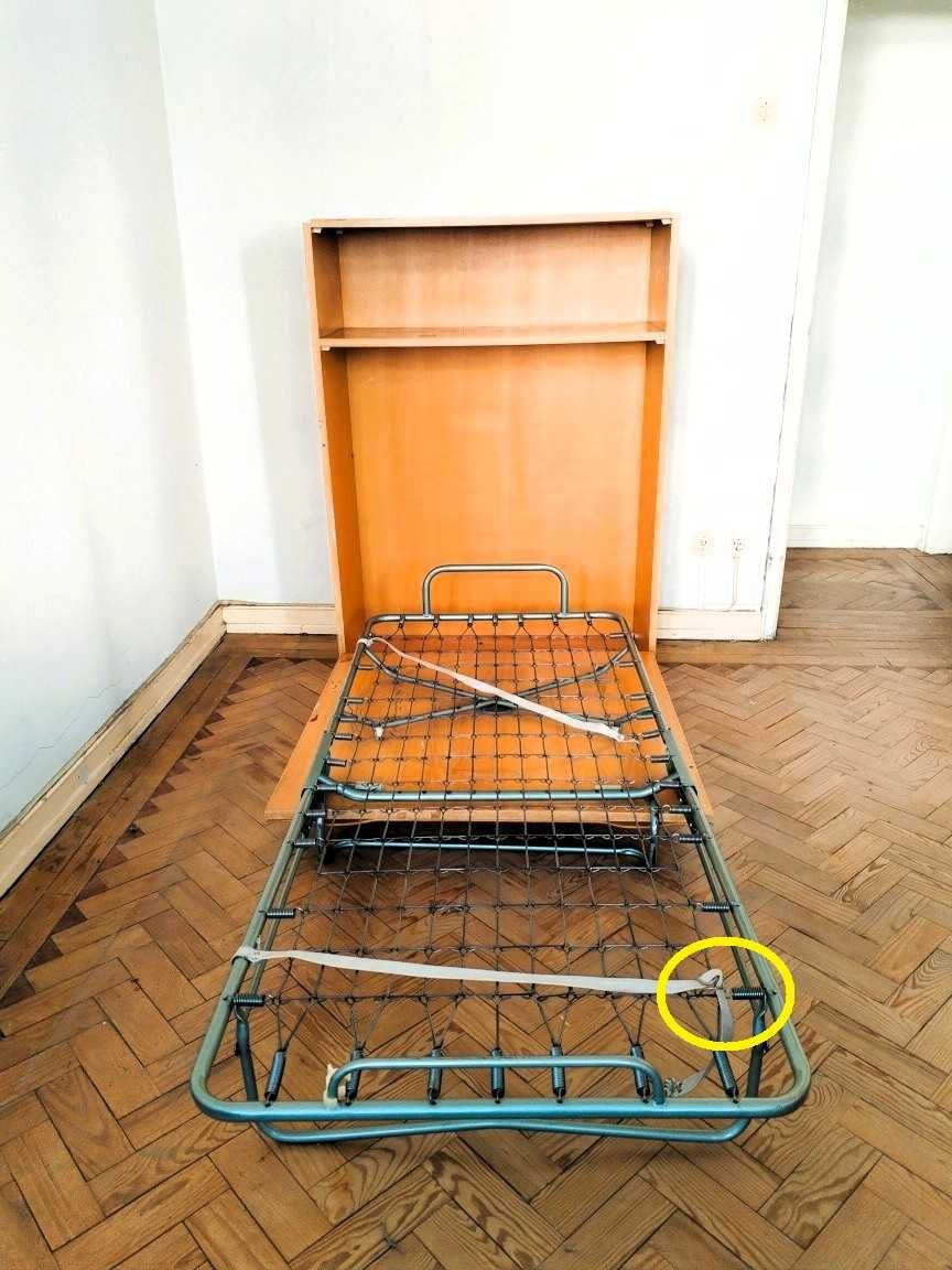 Pequeno armário-cama  com cama giratória | Casas pequenas ou de férias