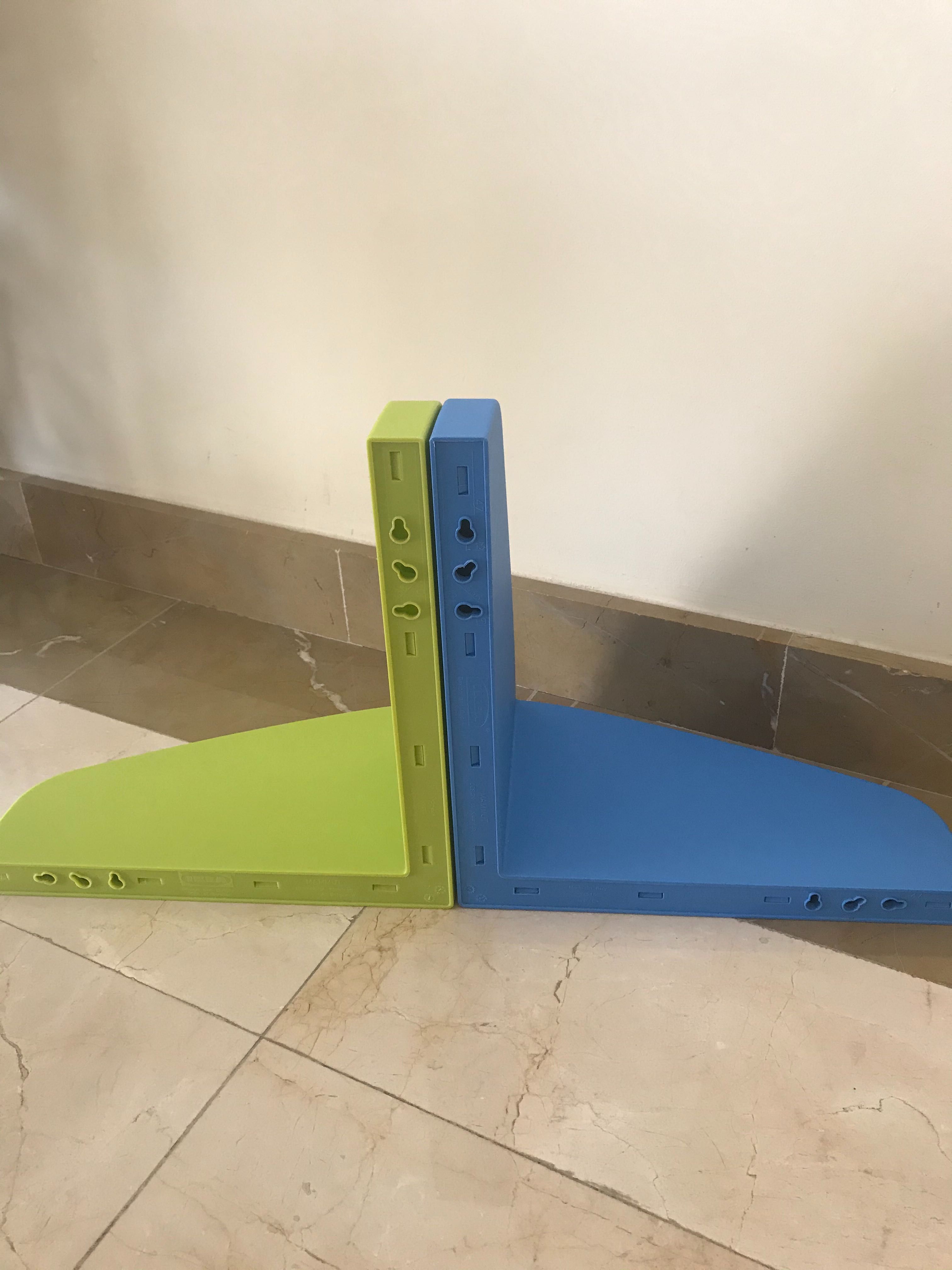 2 Prateleiras azul e verde