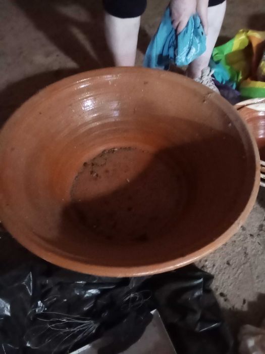 Vendo alguidares em barro de várias medidas
