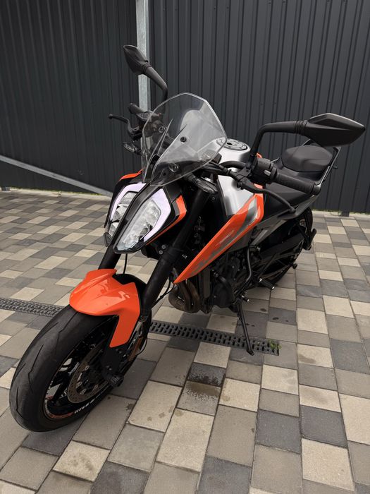 Мотоцикл KTM 790 Duke