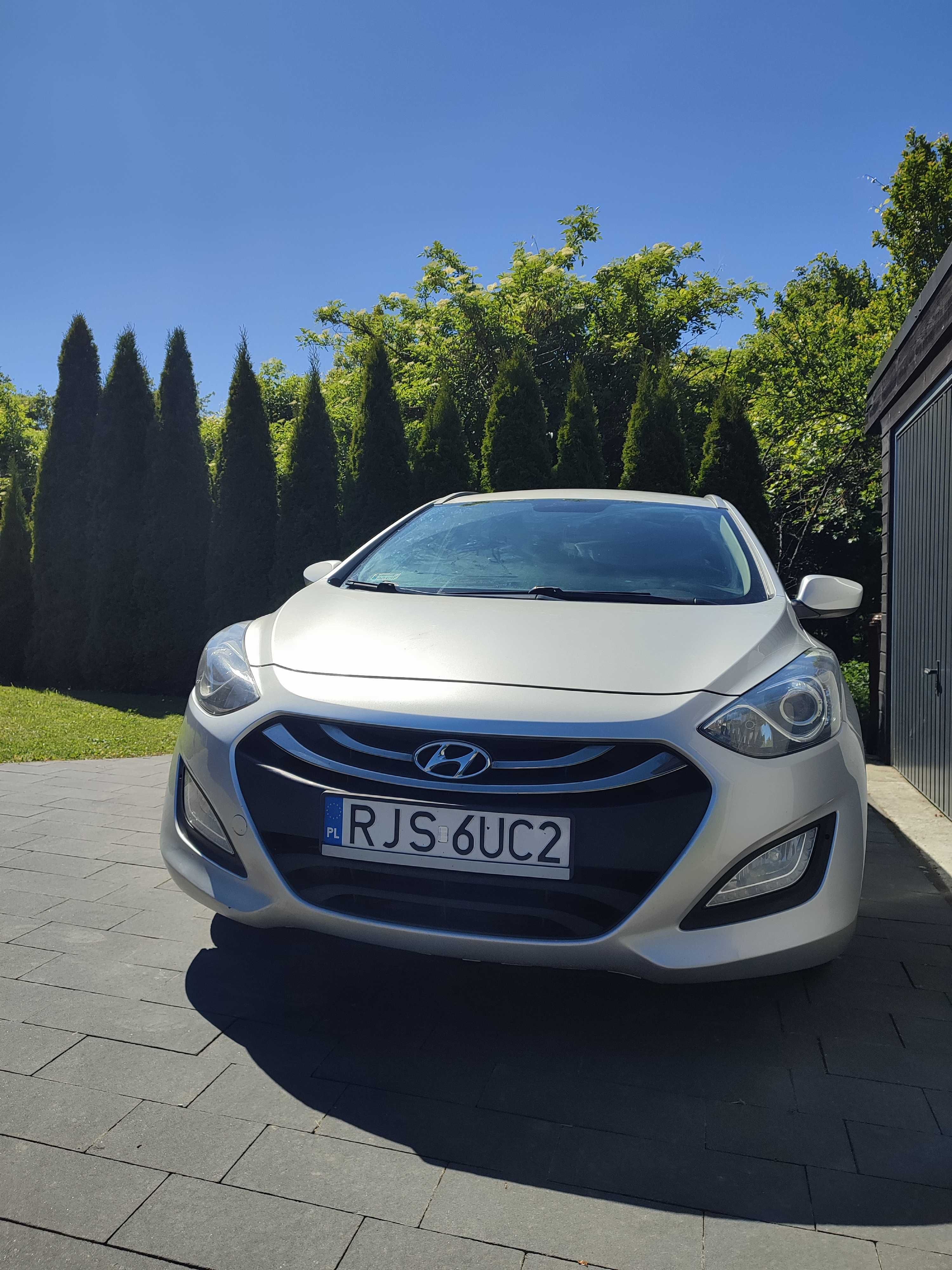 Hyundai i30 1.4 + Lpg 2012r.