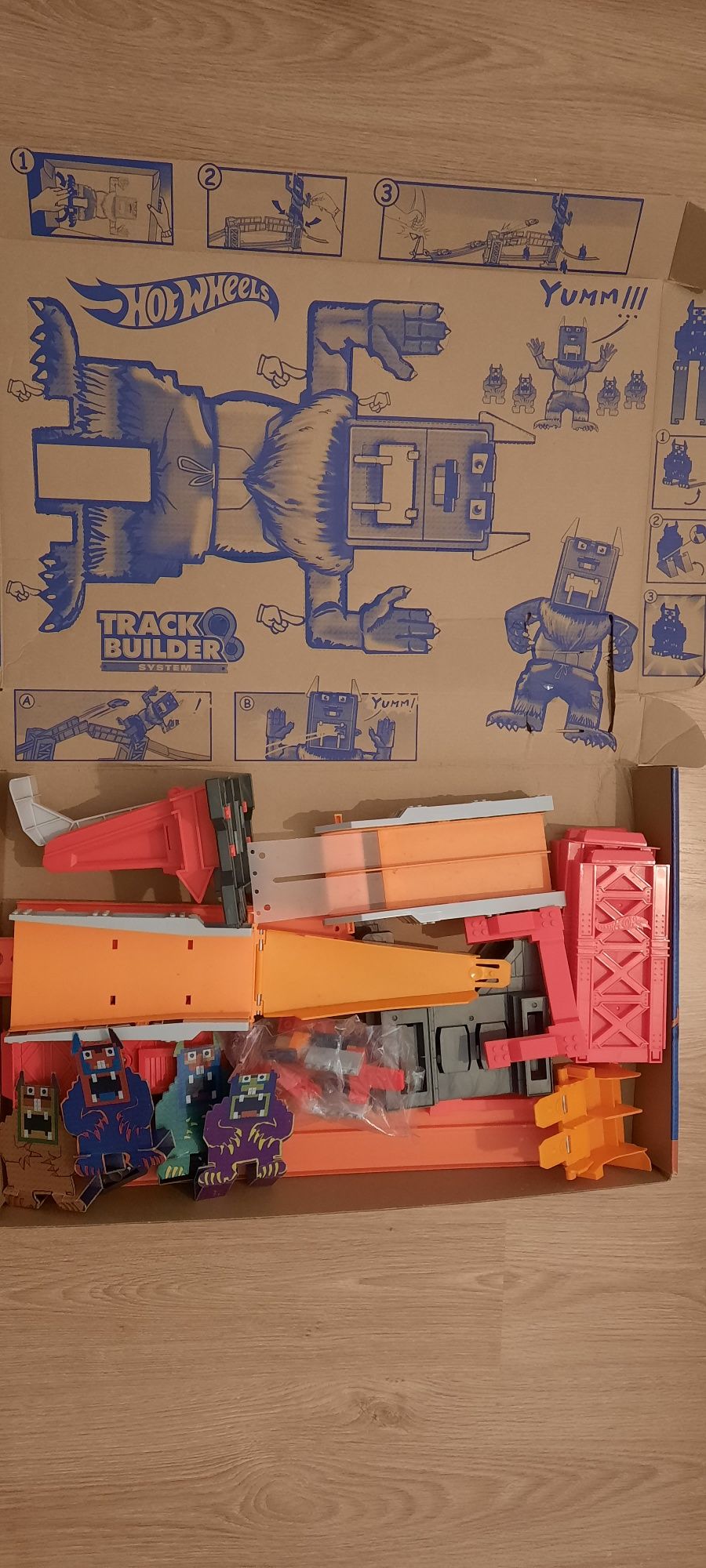 Hot Wheels Track Builder