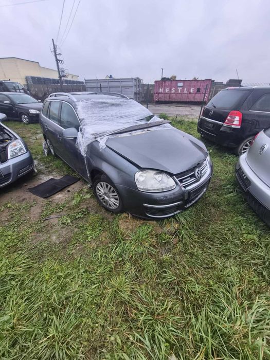 volkswagen golf 5 kombi na części