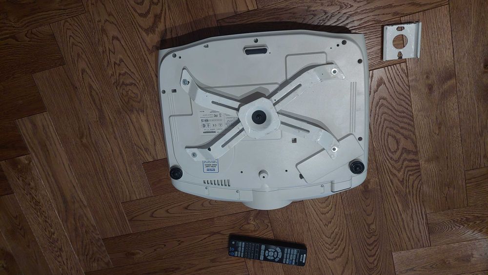 Projektor EPSON 3LCD PowerLite Home Cinema 5030UB 2D/3D 1080p