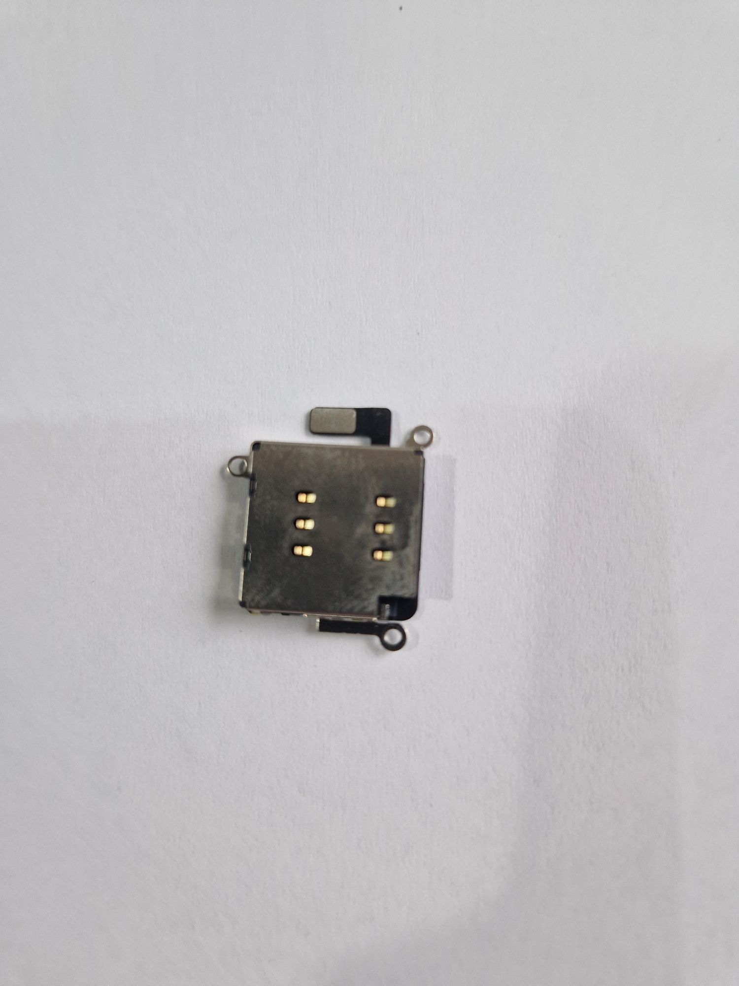 Tacka sim do apple iPhone 11 czerwona