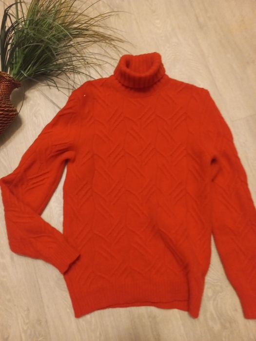 Свитер гольф  ,,  Massimo Dutti,, merino woll  р. М