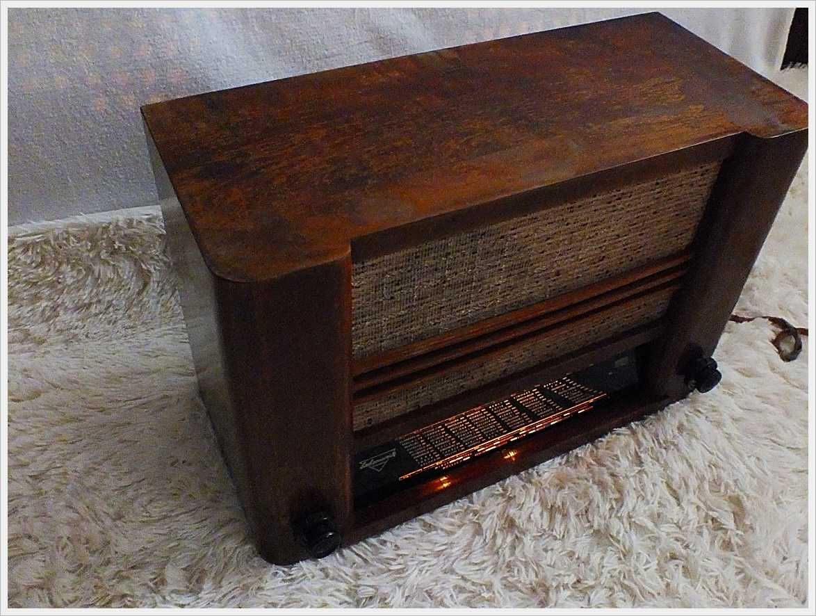 Stare radio lampowe OLYMPIA Sachenwerk 502W z lat 50-tych