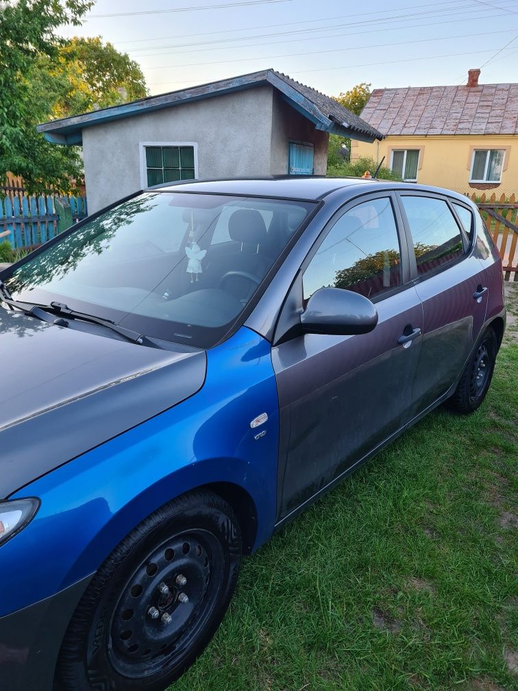 Hyundai i30 1.6 crdi 2010 рік