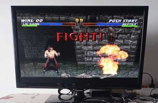 Ps1 Mortal Kombat Trilogy + Uefa