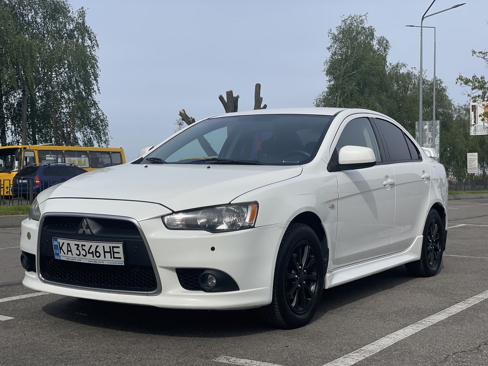 Mitsubishi lancer X