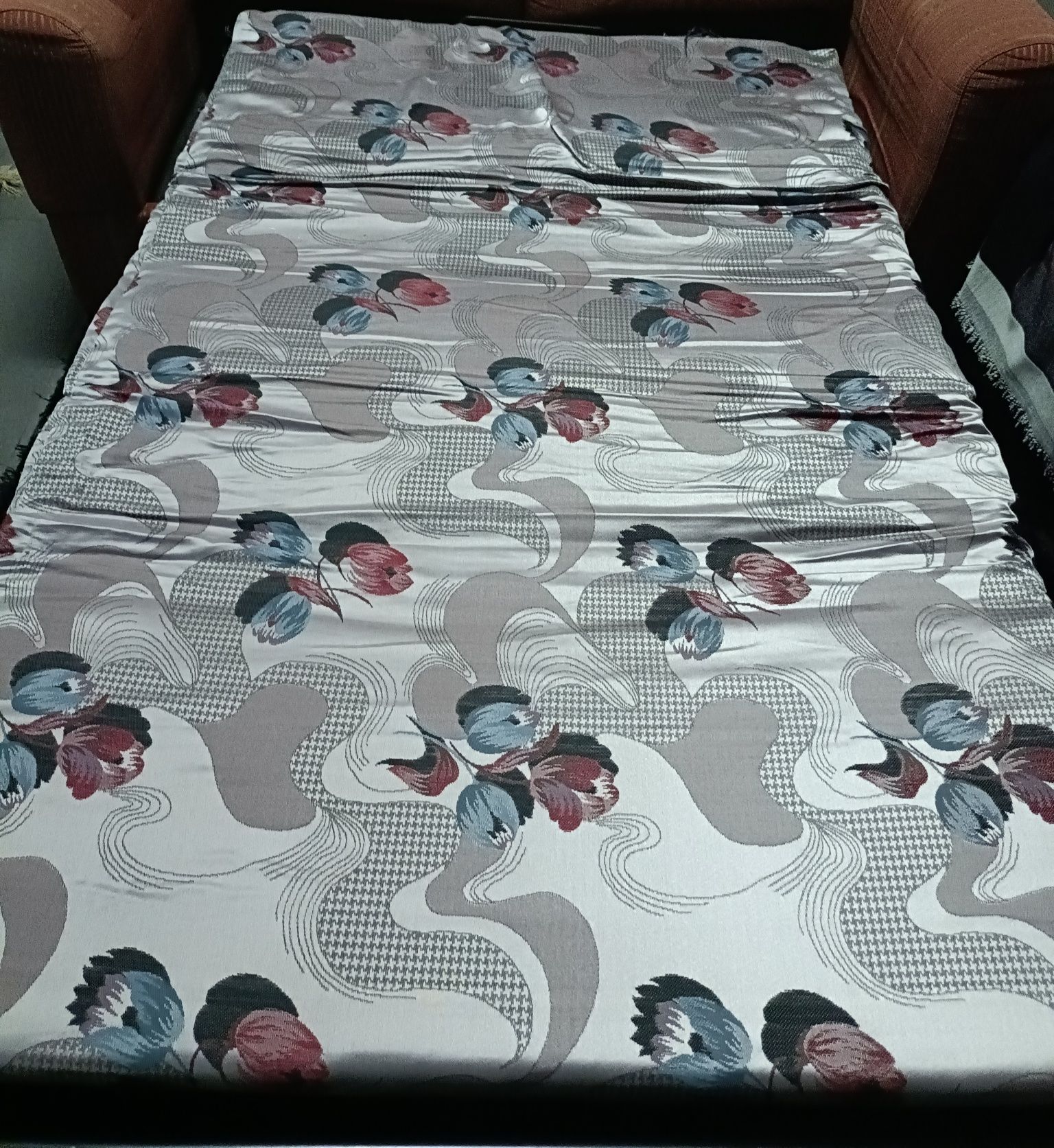 Vendo sofá cama 2 lugares