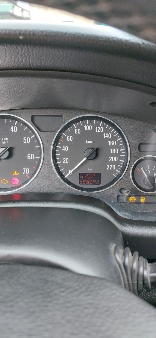Opel Astra 2004 рік