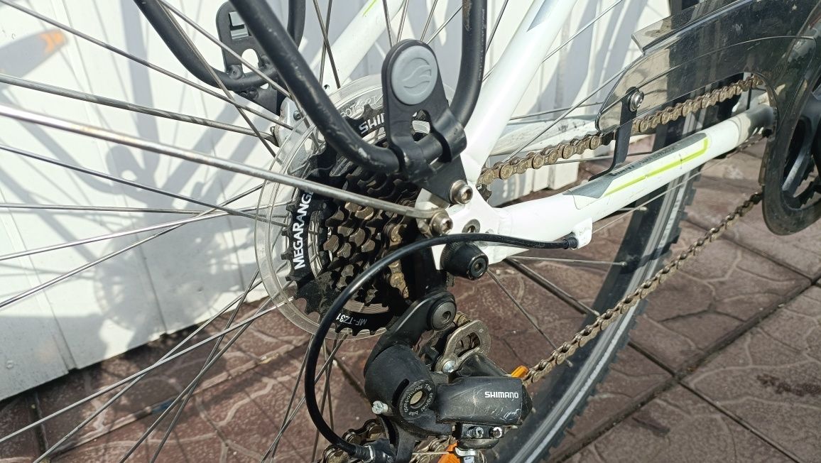 Rower miejski  GIANT Argento 4 rama S koła 28 # Shimano # bardzo ładny