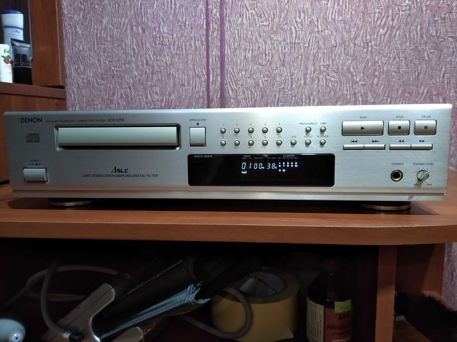 Продам cd плеер Denon dcd-625 ii