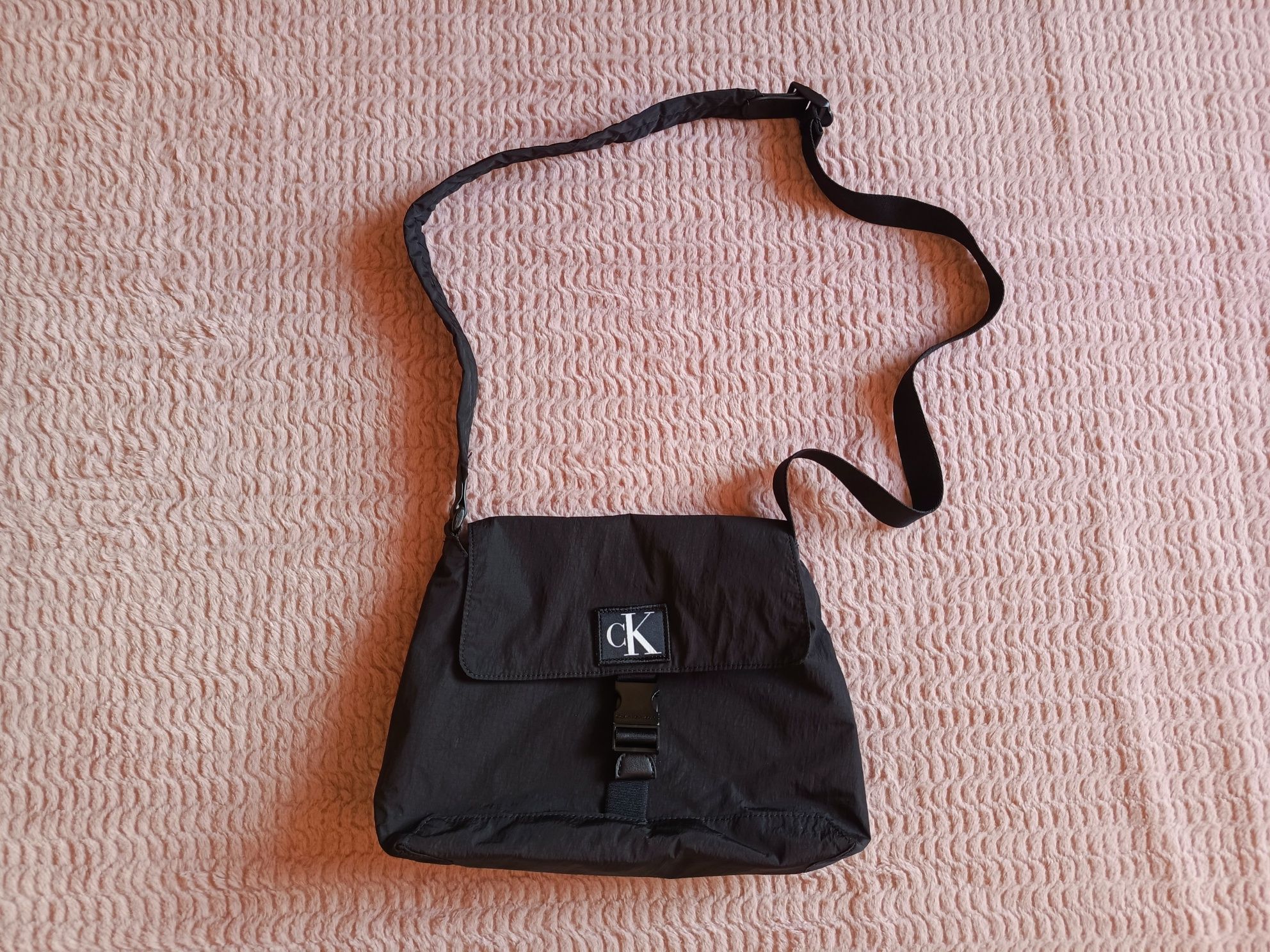 Torebka Calvin Klein czarna