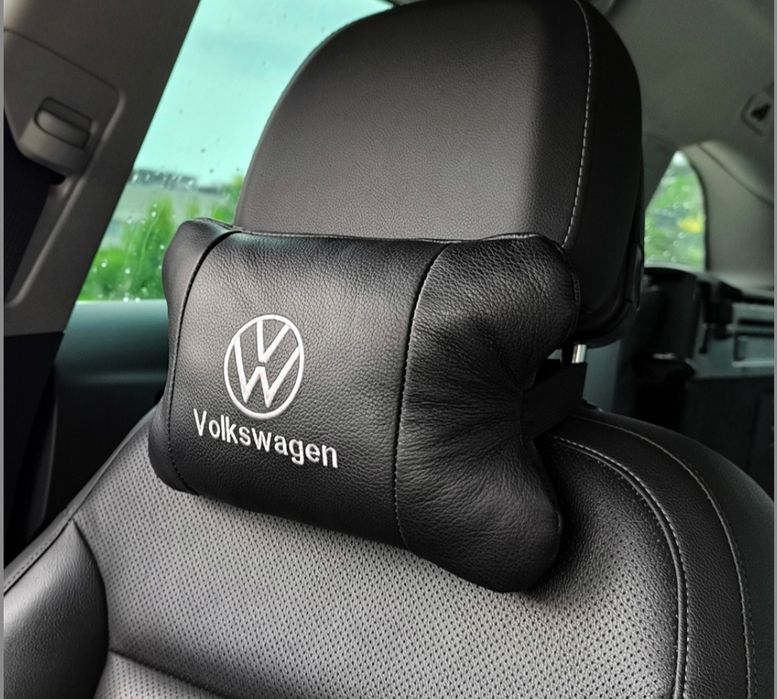 Шкіряні подушки на підголовник