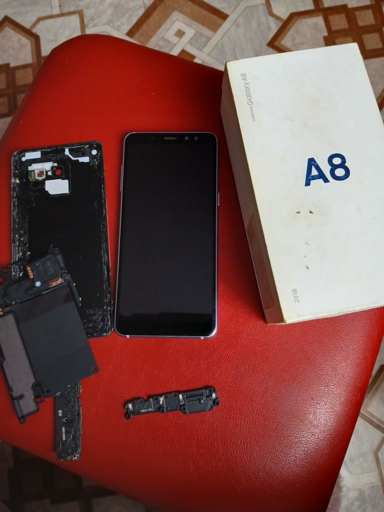 Samsung Calaxy A8 на запчасти