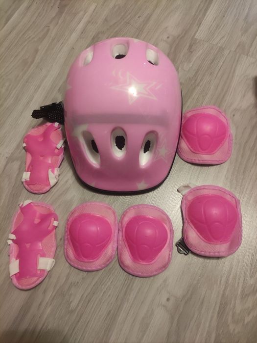 Nowy kask z ochraniaczami