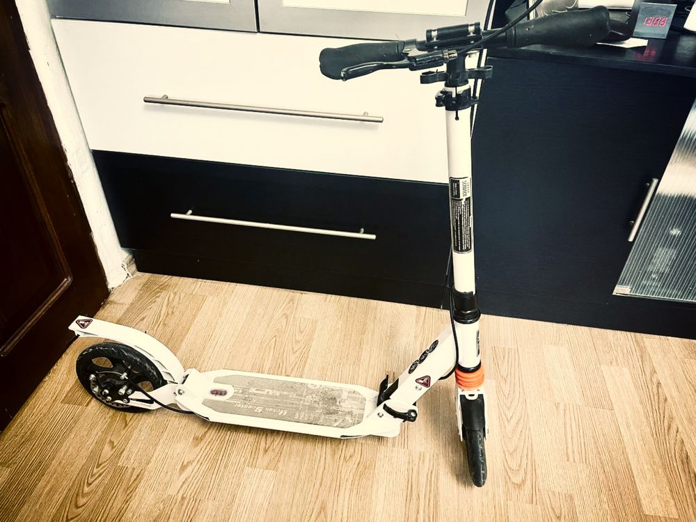 Самокат Scale sport urban scooter