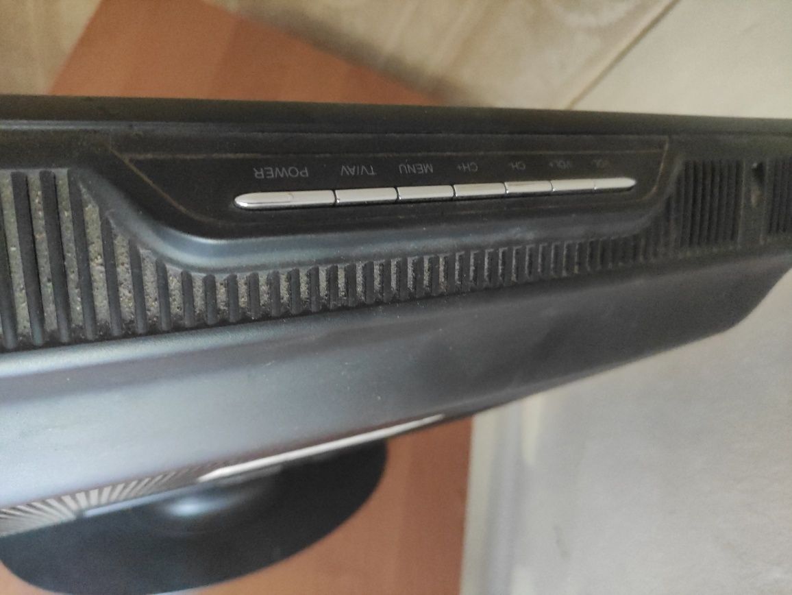Monitor/tv manta 2012