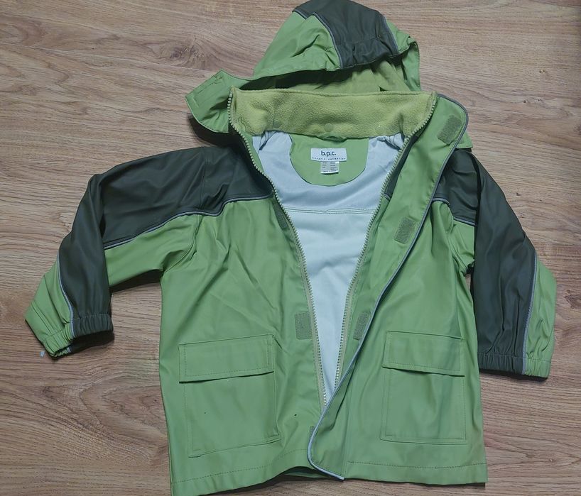 Kurtka przeciwdeszczowa gumowana Bonprix 92/98