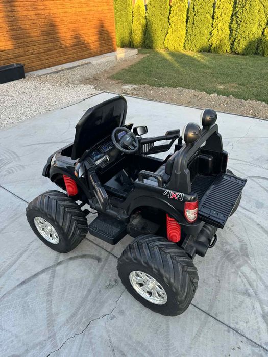 Samochodzik dla dziecka Ford Ranger