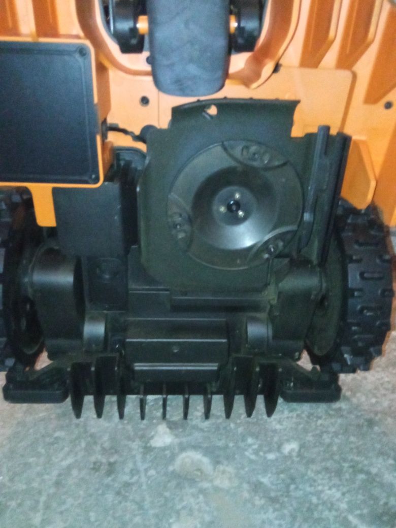 Robot koszący Worx Landroid Vision M600 WR206E LCD IPX5 Cięcie po kraw