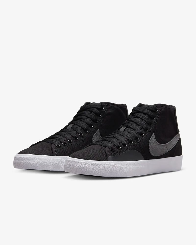 Nike SB Blazer Court Mid Premium Skate Shoes