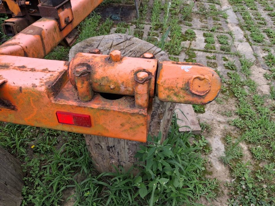 Rama pod kiper z siłownikiem